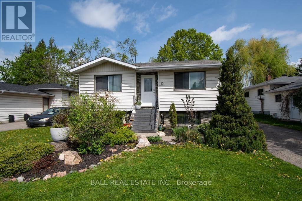 Property Photo: 13 Coyle Crescent ON K0L 2H0