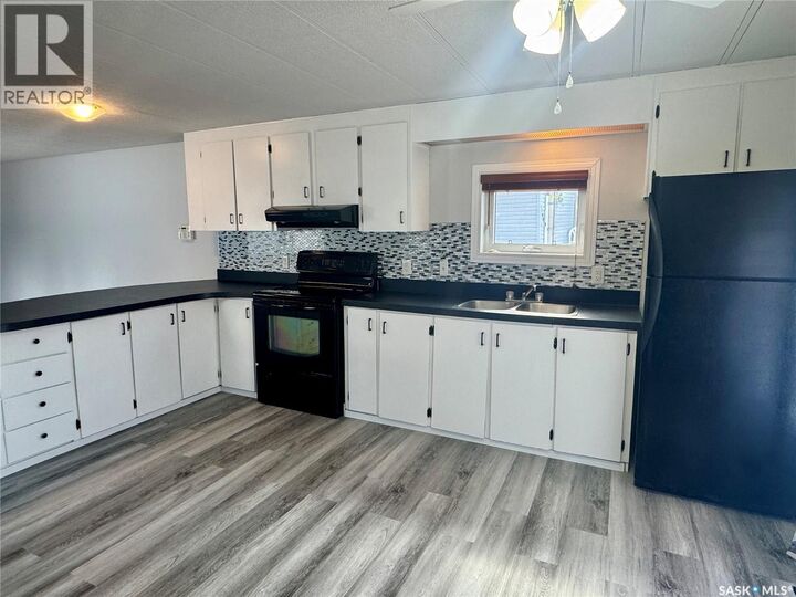 Property Photo:  1112 Dalby Crescent  SK S0J 1L0 