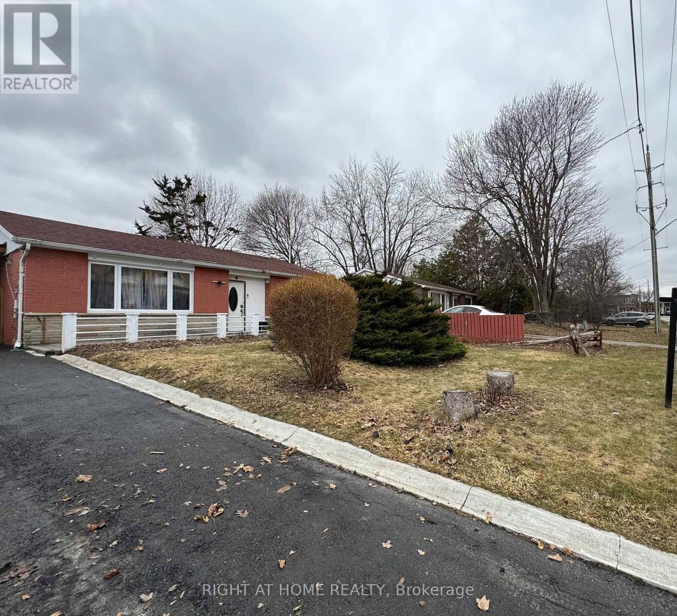 Property Photo:  4 Leslie Street  ON L6X 2J4 
