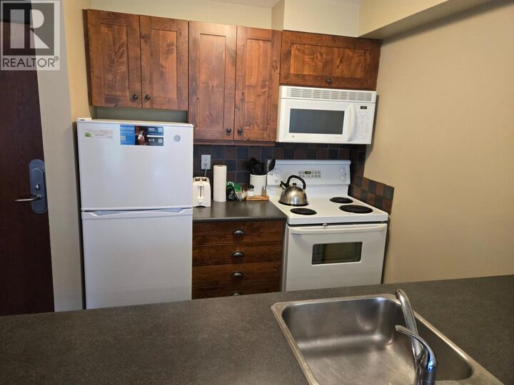 Property Photo: 2070 Summit Drive 305 BC V0A 1T0