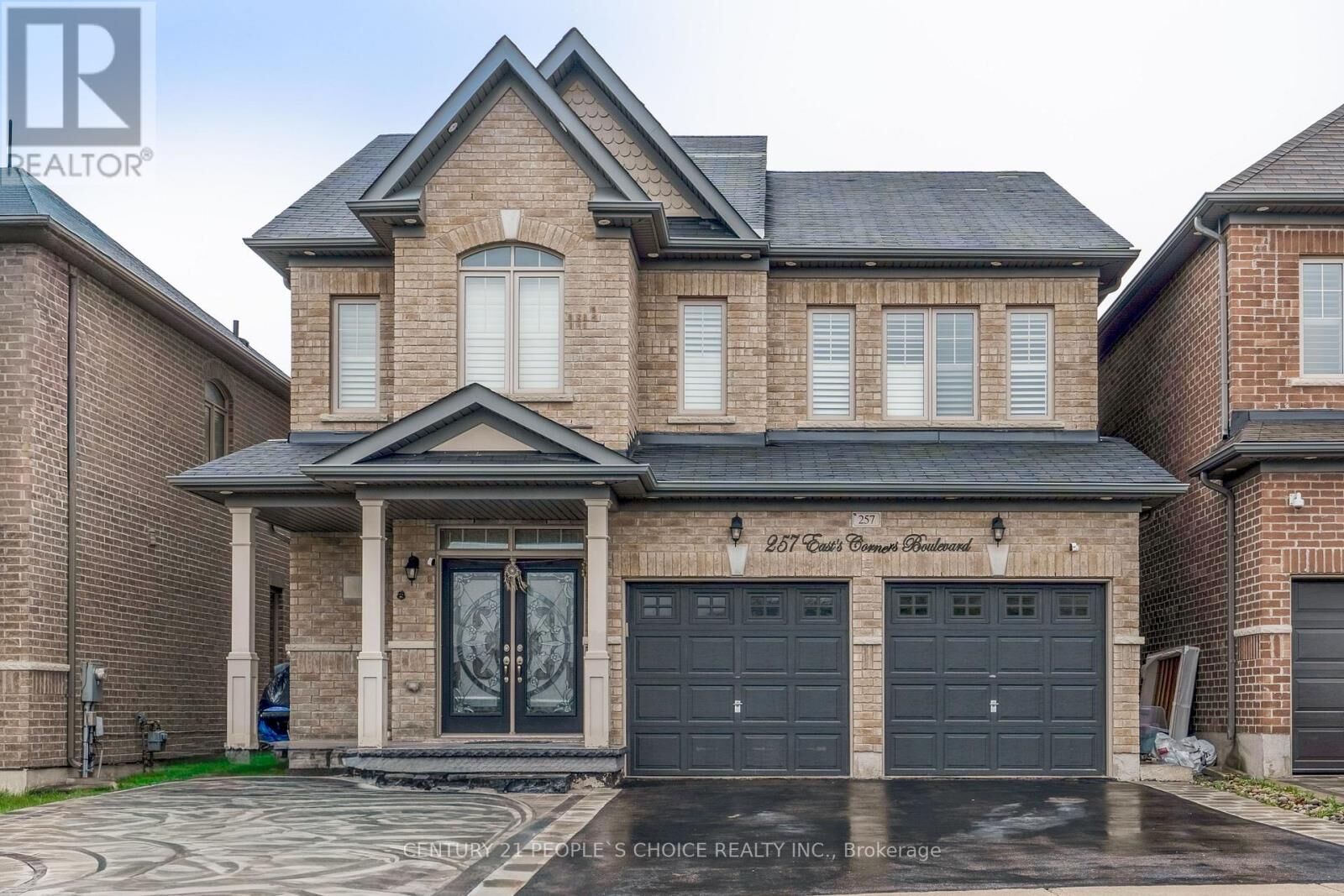 Property Photo:  257 East'S Corners Boulevard  ON L4H 4L7 