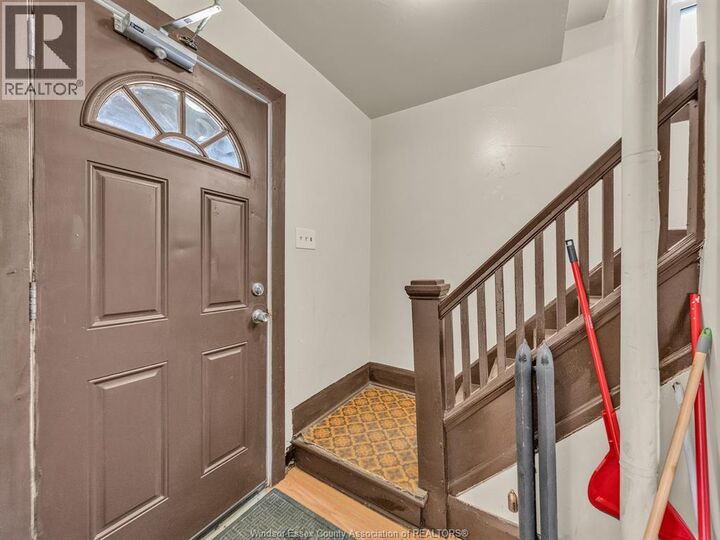 Property Photo:  669 Park Street West  ON N9A 5V7 