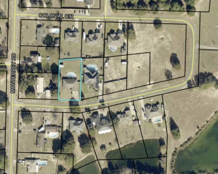 Property Photo:  3003 Colonial Circle  FL 32536 