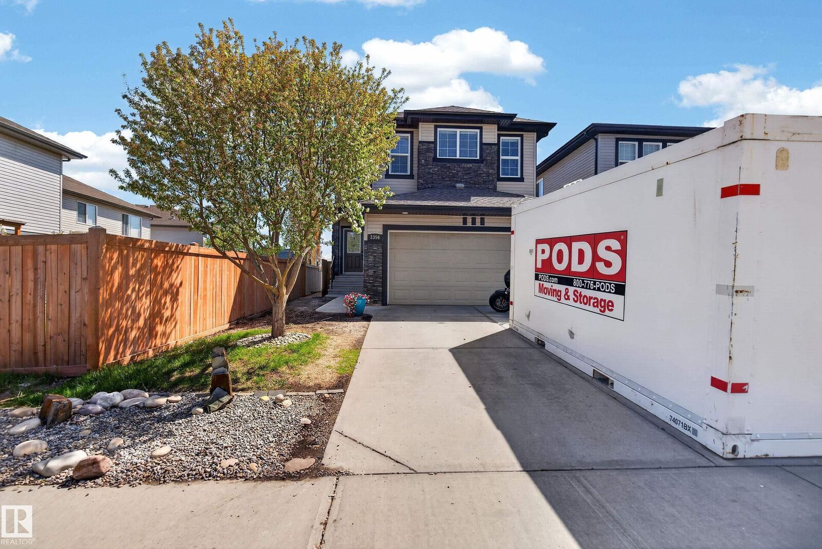 Property Photo: 3356 Hilton Crescent NW AB T6M 0N5