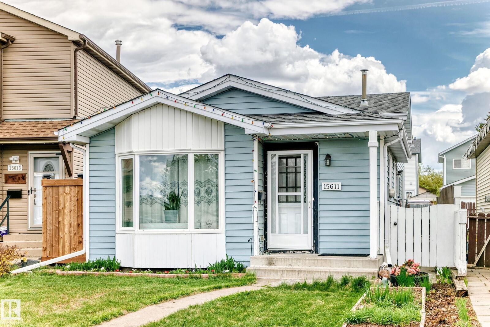 Property Photo:  15611 83A Street NW  AB T5Z 2R6 