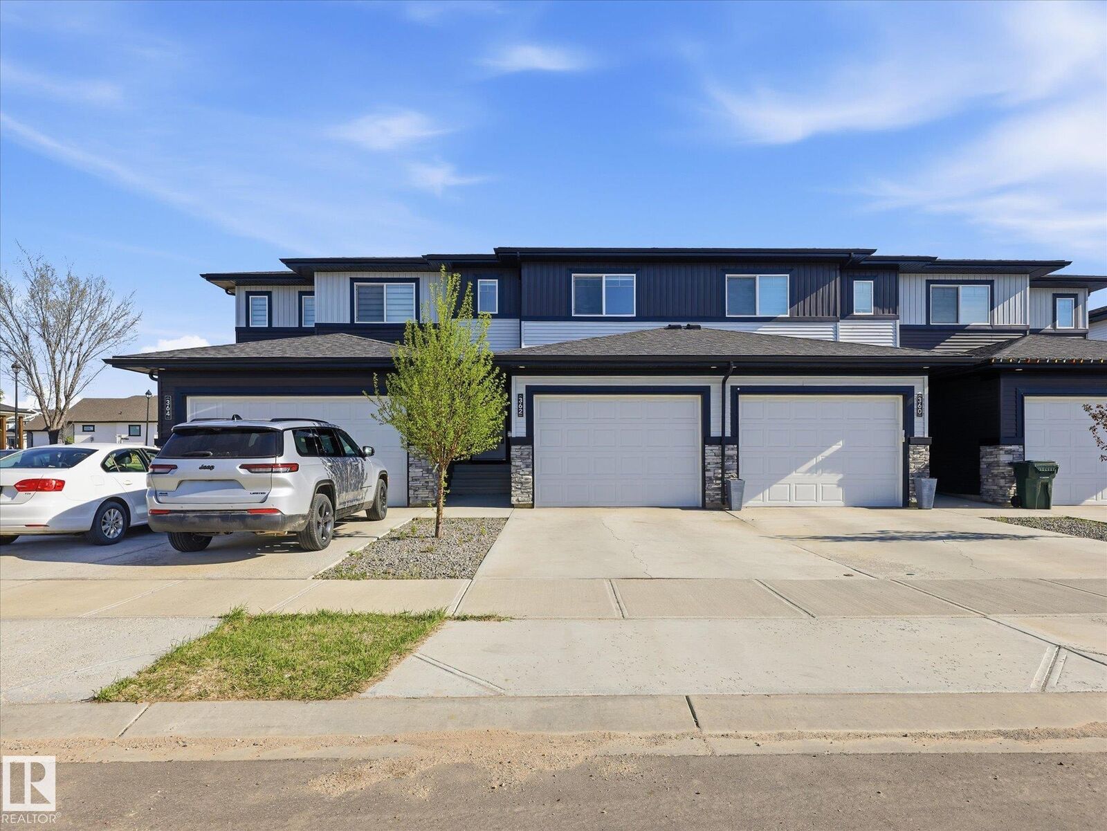 Property Photo: 362 Genesis Villa(S) AB T7Z 0J6