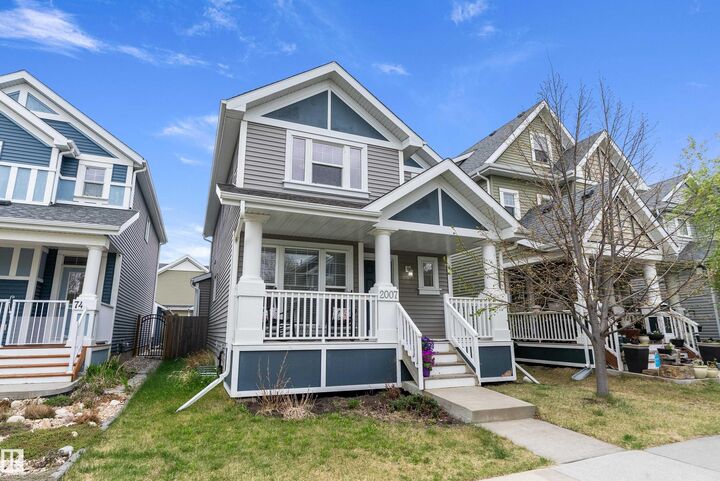 Property Photo:  2007 74 Street SW  AB T6X 0V7 