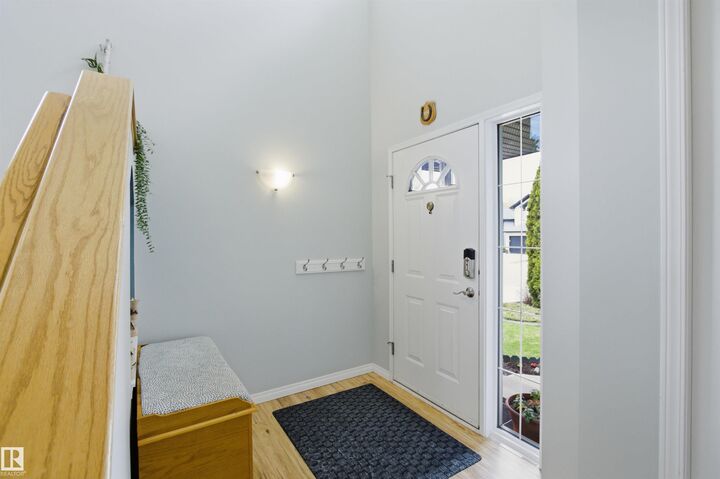Property Photo:  8915 8 Avenue SW  AB T6X 1B9 