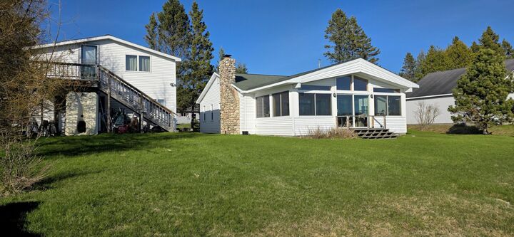 Property Photo: 925 W Shaffmaster Ave MI 49719