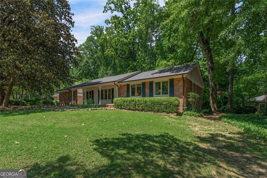 Property Photo:  2564 Lake Flair Circle NE  GA 30345 