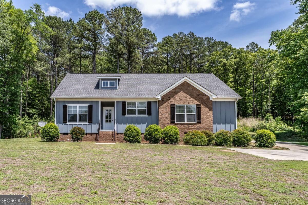 Property Photo:  559 Freeman Ferry Road SE  GA 30161 