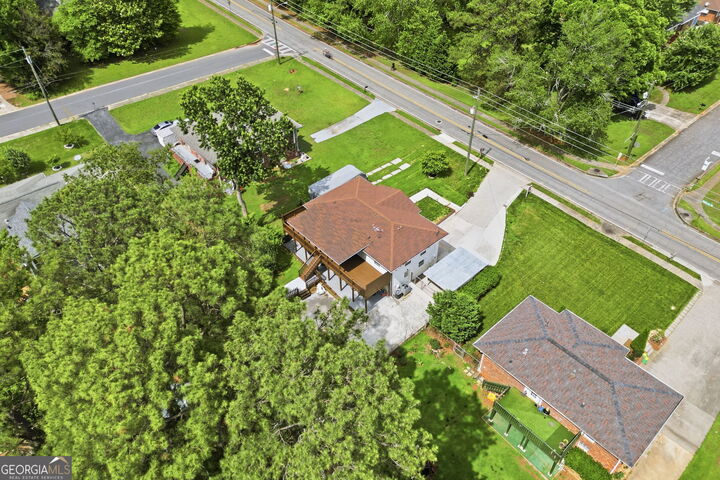 Property Photo:  2300 Sandtown Road SW  GA 30060 