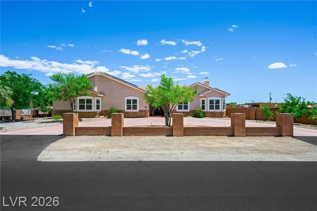 Property Photo: 5423 Dimick Avenue NV 89130