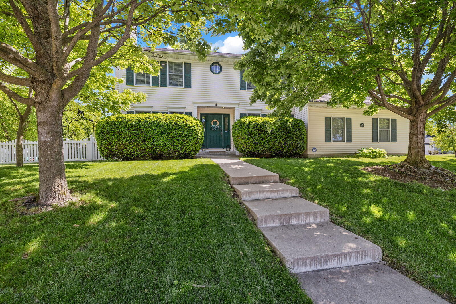 Property Photo: 7603 Foxwood Drive IN 46375