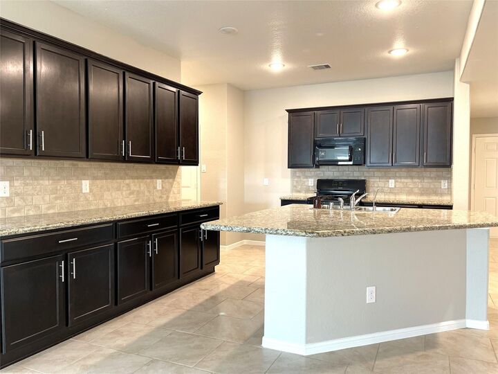 Property Photo:  29127 Innes Park Place  TX 77494 