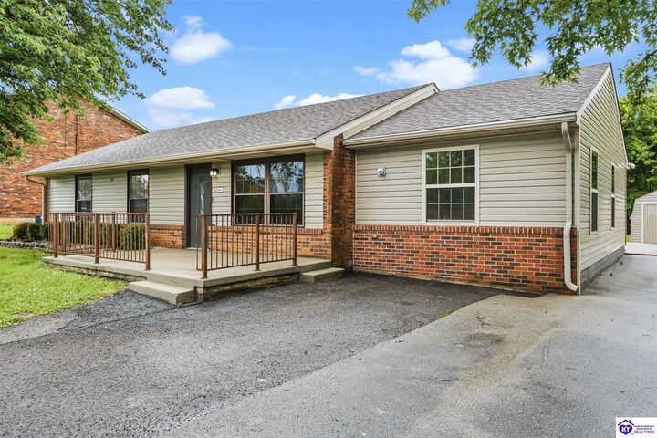 Property Photo:  441 Seminole Road  KY 40160 