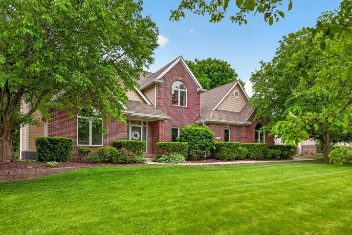 Property Photo: 8120 Heather Bow IA 50131