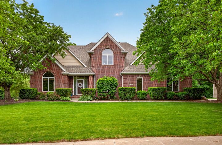 Property Photo: 8120 Heather Bow Court IA 50131
