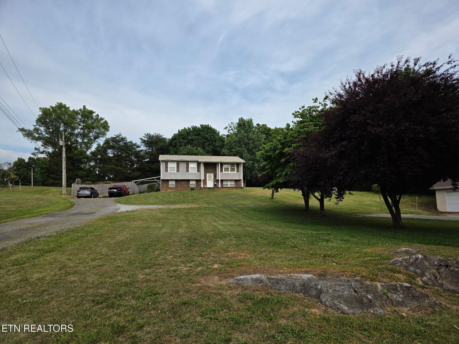 Property Photo:  1120 Lockhart Rd  TN 37760 