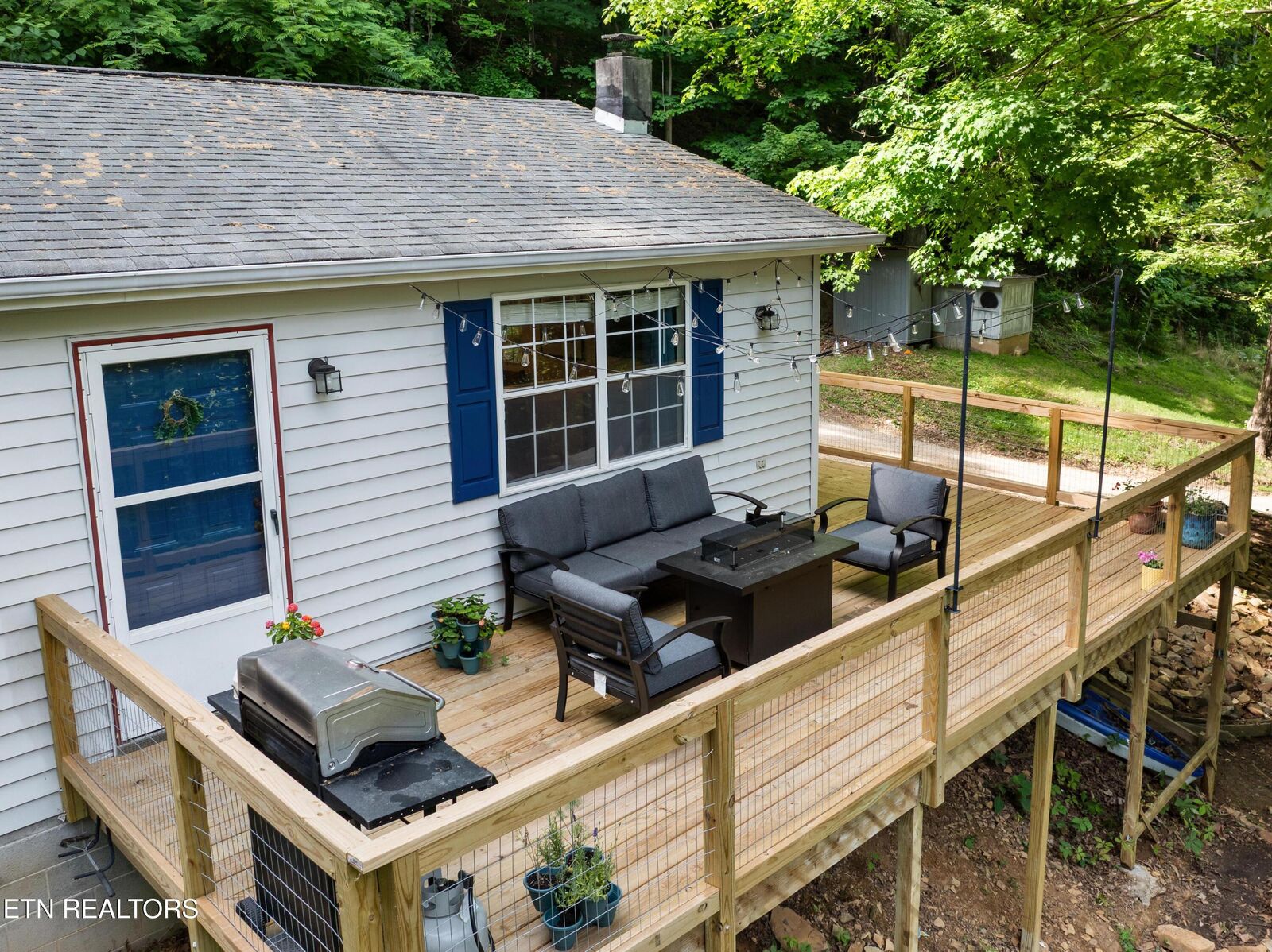 Property Photo: 3714 Roberts Rd TN 37721