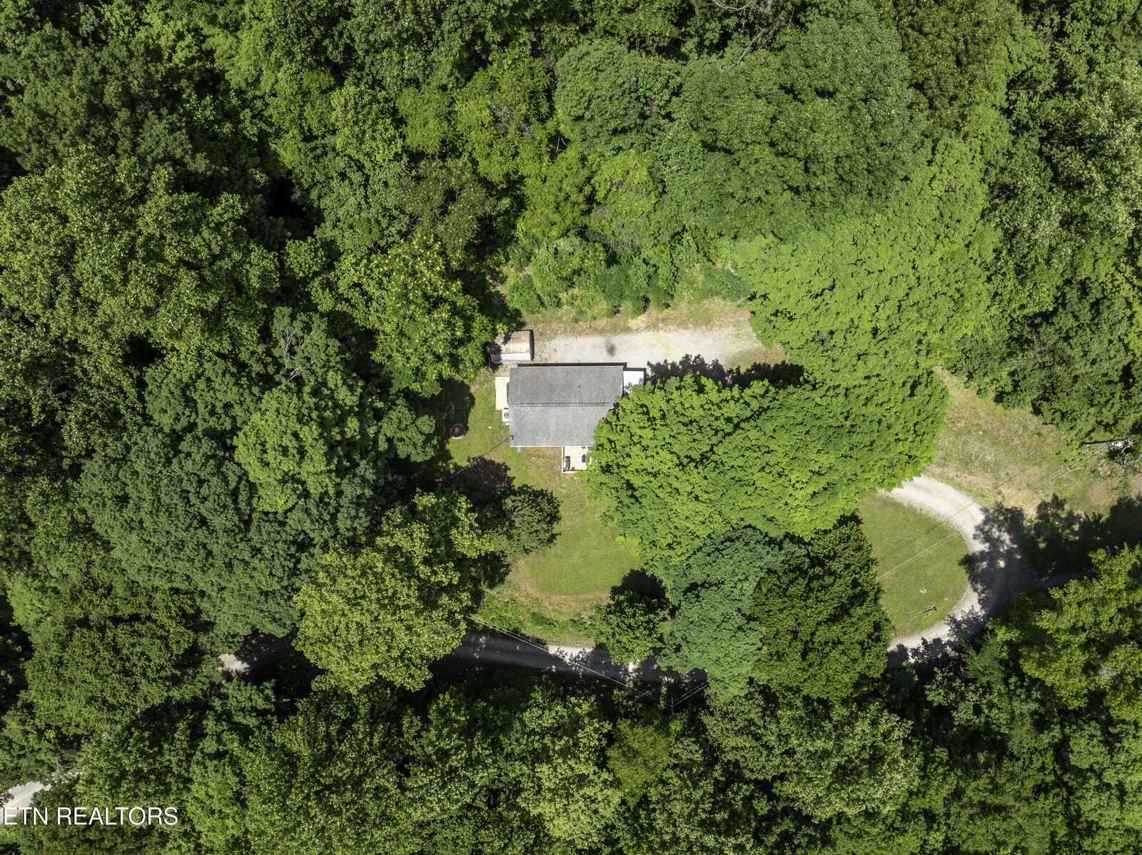 Property Photo: 3714 Roberts Rd TN 37721