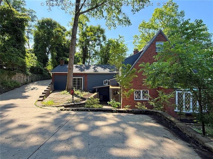 Property Photo:  1116 Highland Road  WV 25302 