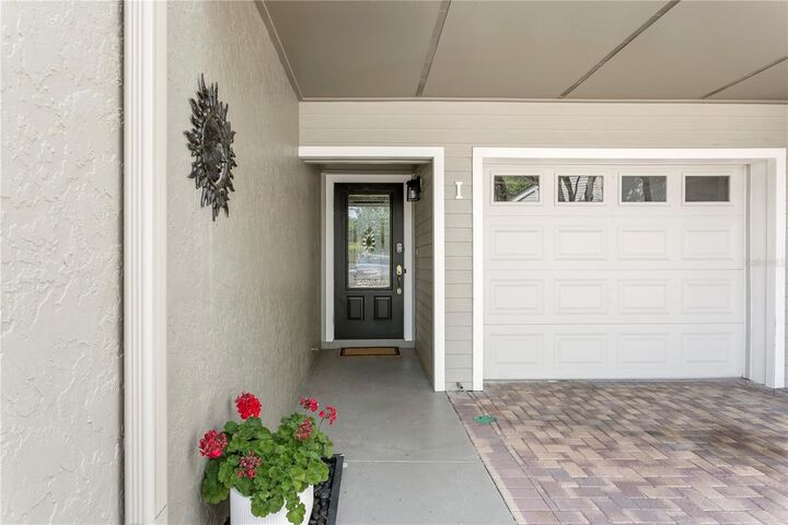 Property Photo:  360 Pinellas Bayway S I  FL 33715 