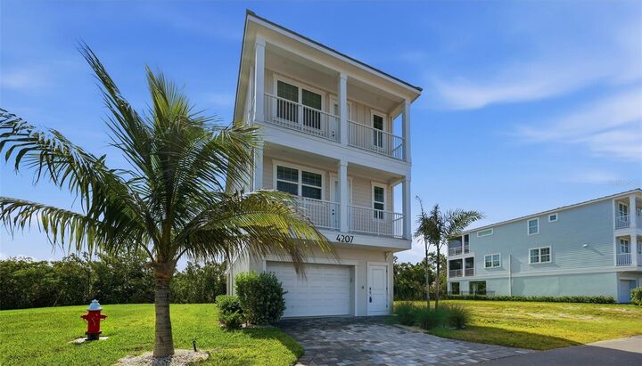 Property Photo:  4207 Marina View Way  FL 34215 