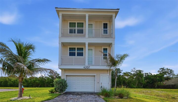 Property Photo: 4207 Marina View Way FL 34215