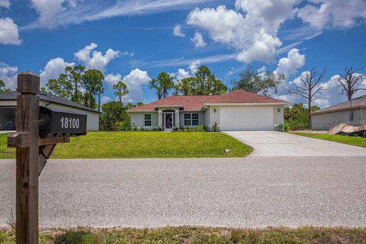Property Photo:  18100 Alexander Avenue  FL 33954 