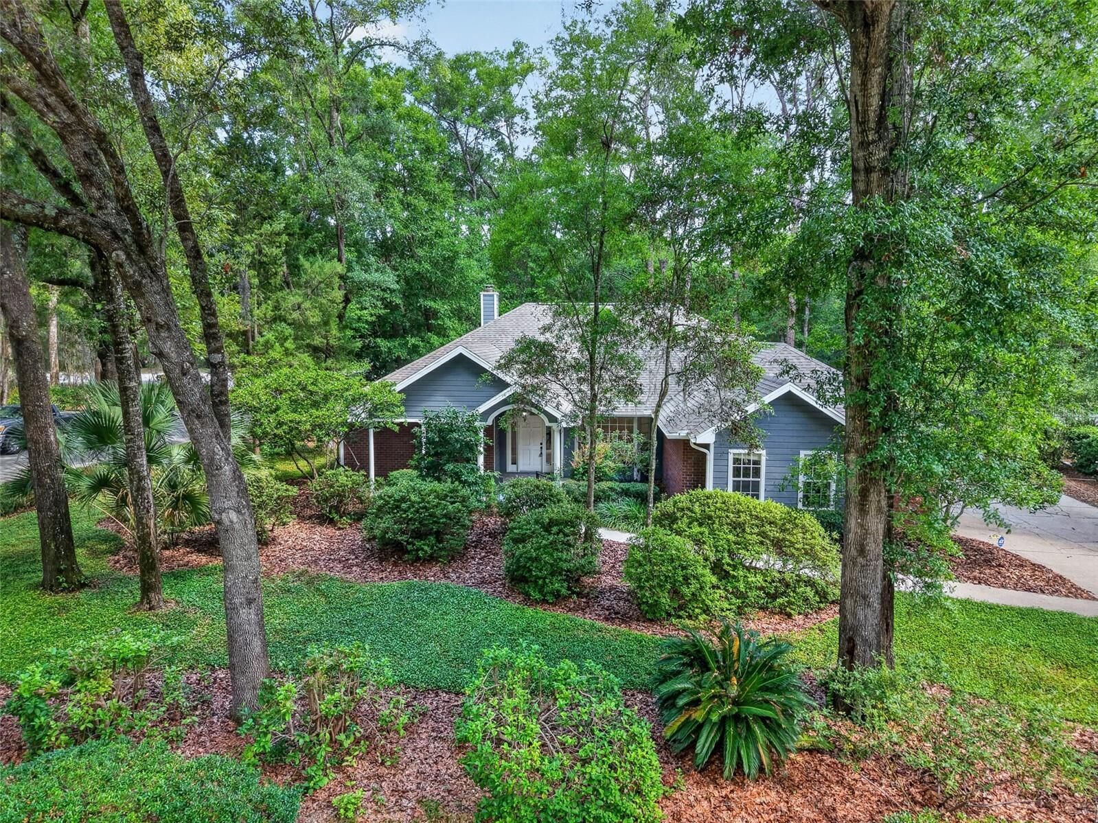 Property Photo:  9626 SW 53rd Road  FL 32608 