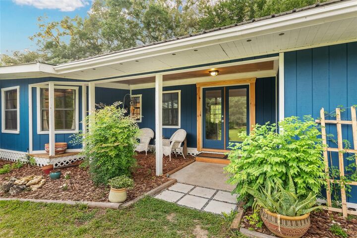 Property Photo:  4912 NW 170th Street  FL 32615 