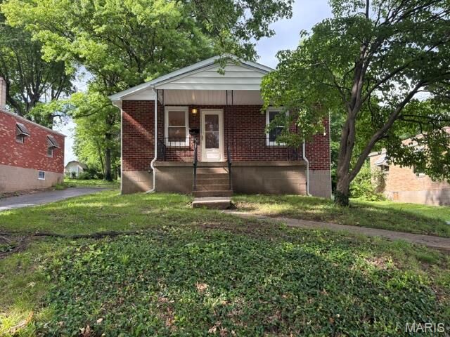 Property Photo:  9113 Palmer Avenue  MO 63114 