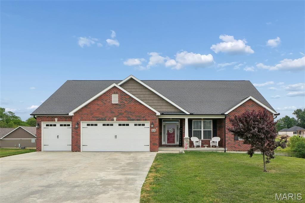 Property Photo:  816 Lakeview Crossing  MO 63701 