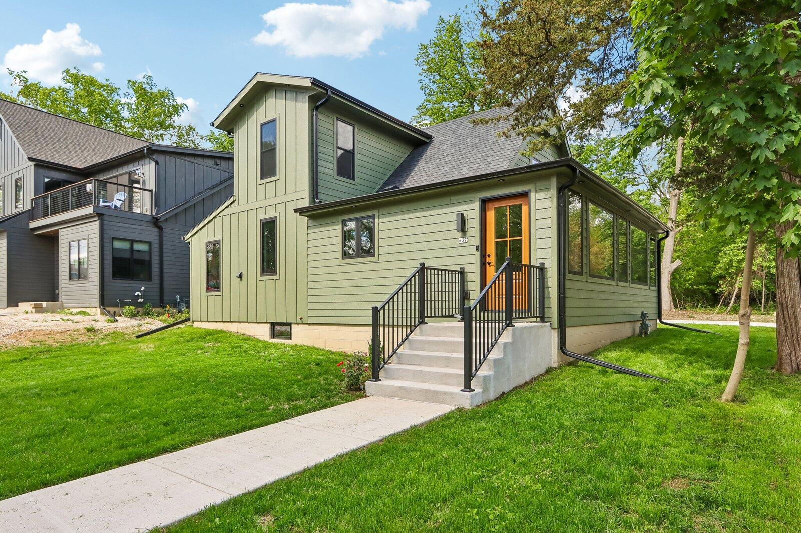 Property Photo: 637 1st St WI 53018