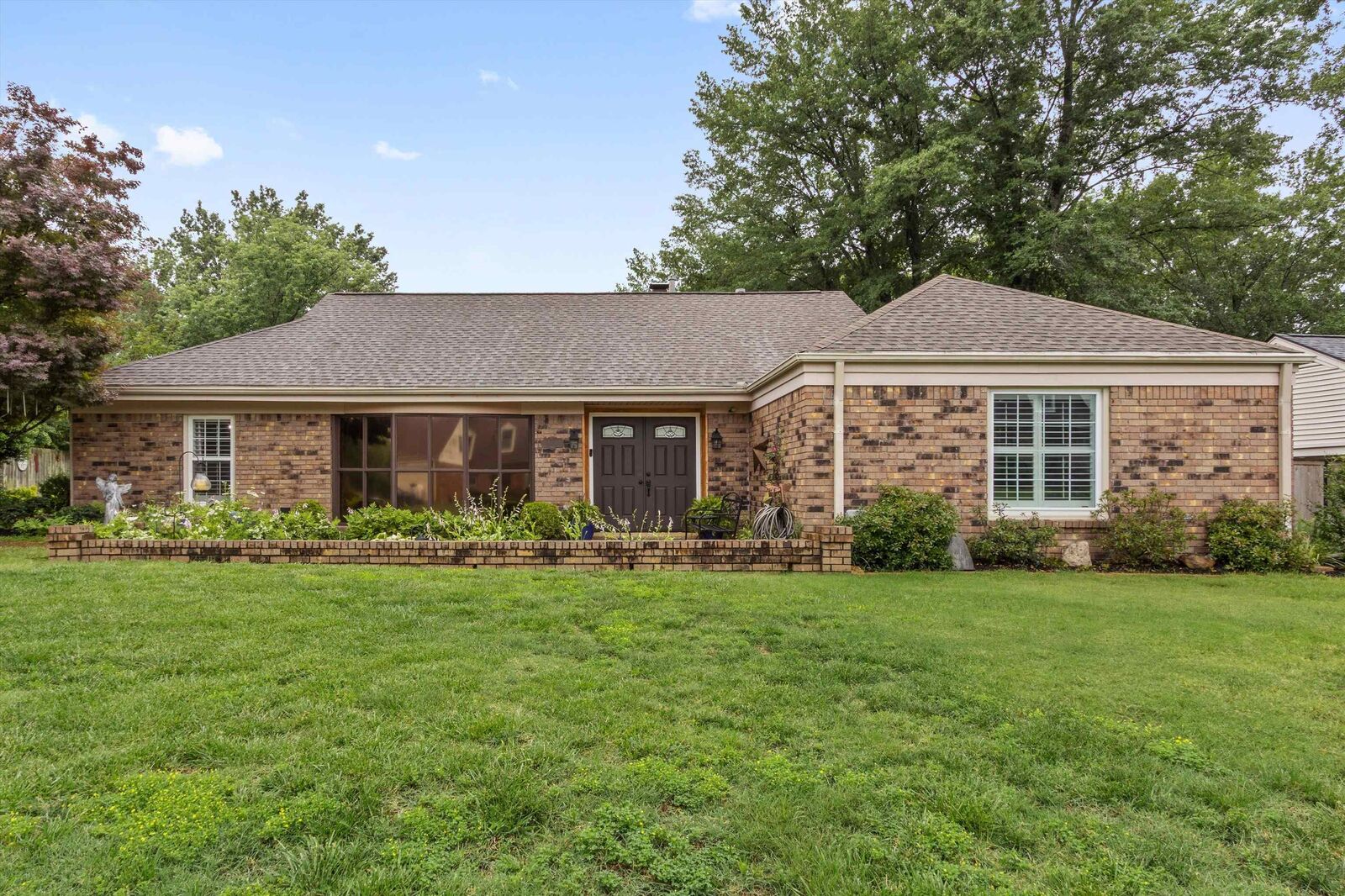 Property Photo:  6921 Stornaway Dr  TN 38119 