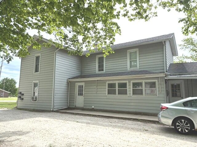 Property Photo:  722/724 W Grant Highway  IL 60152 