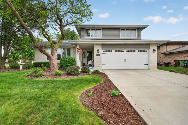 Property Photo:  7701 Lakeview Terrace  IL 60423 