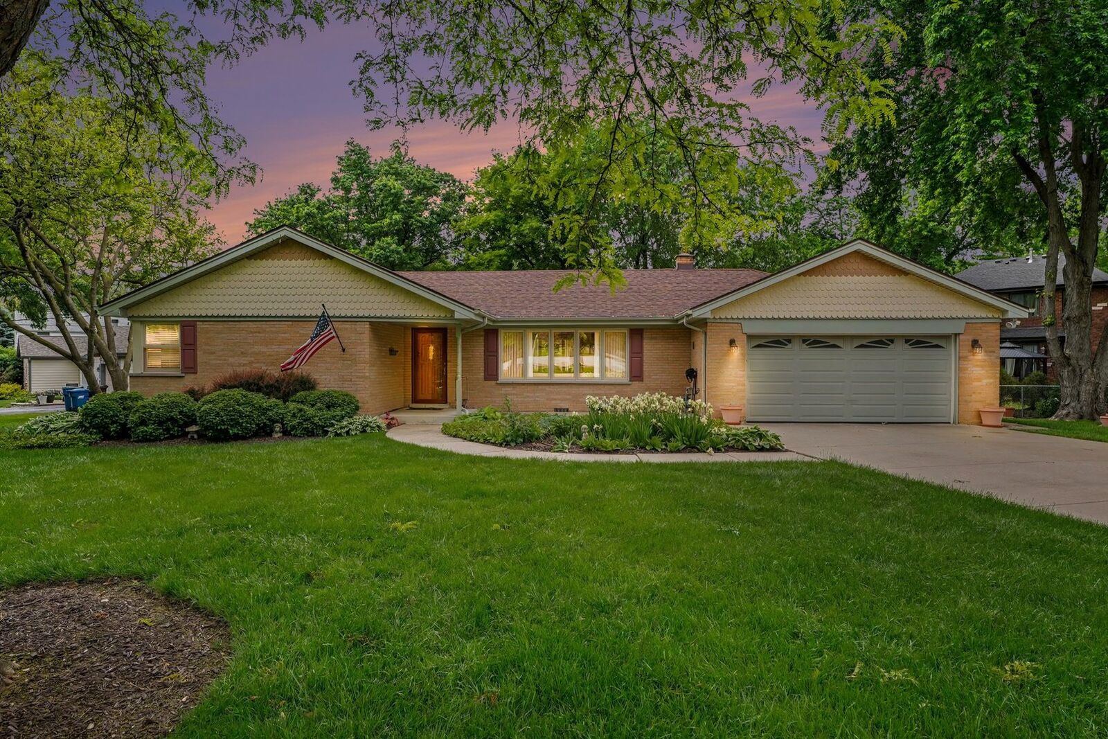 Property Photo:  12400 S 70th Avenue  IL 60463 