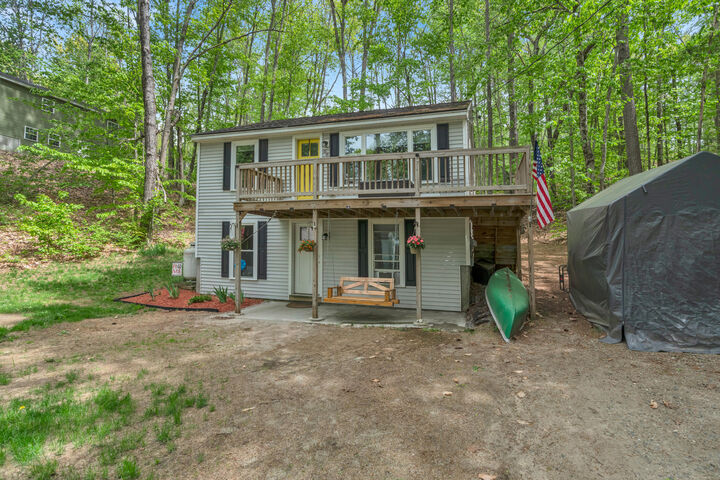 Property Photo: 88 Ridgeway Circle ME 04061