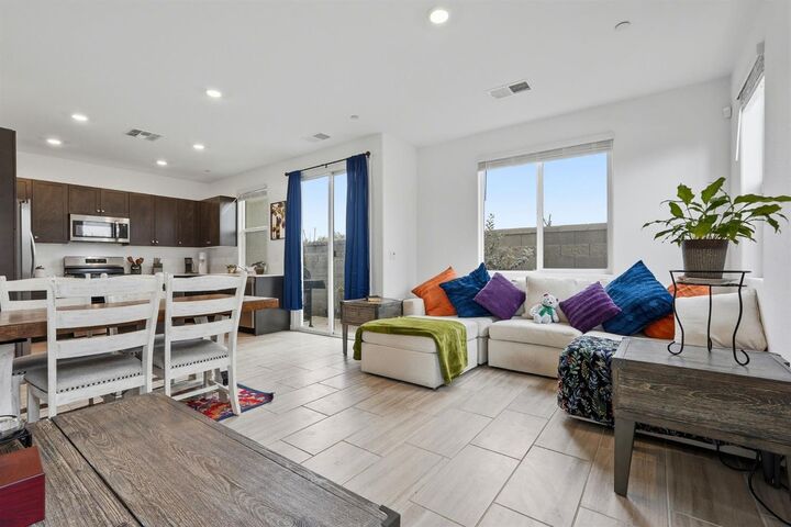 Property Photo: 898 Lake Park Circle CA 95632