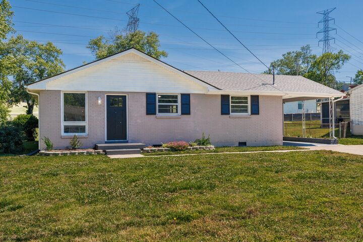 Property Photo:  3228 Cloverwood Dr  TN 37214 