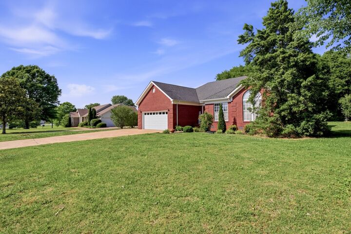 Property Photo: 1130 Austin Cir TN 38464