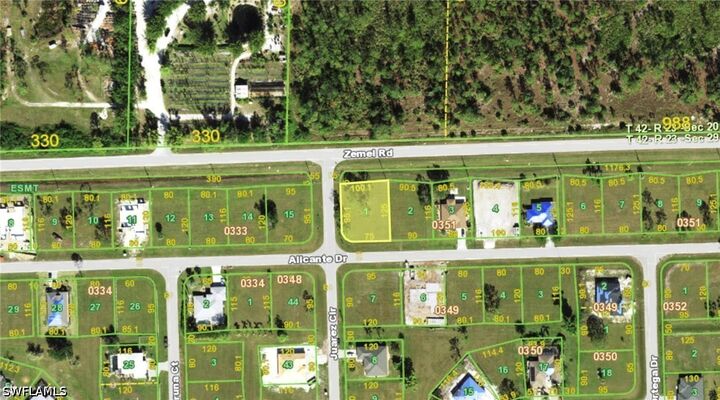 Property Photo: 16390 Juarez Circle FL 33955