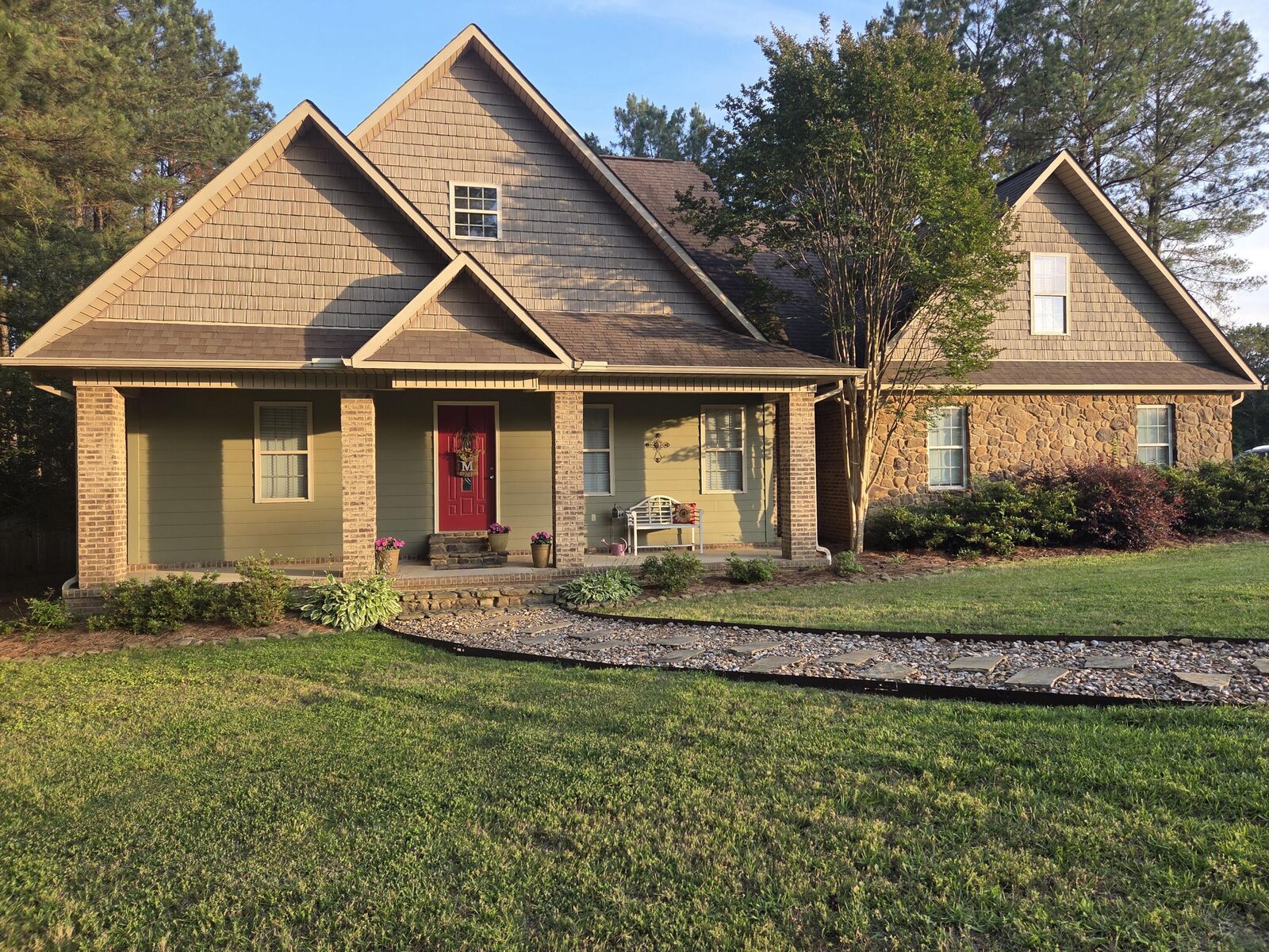 Property Photo:  107 Ridgeland Dr.  MS 38857 