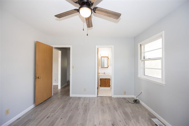 Property Photo: 2001 Wildwood OK 74604-5704