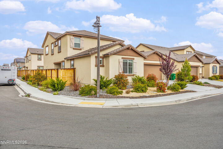 Property Photo: 1242 Alfalfa Drive NV 89436
