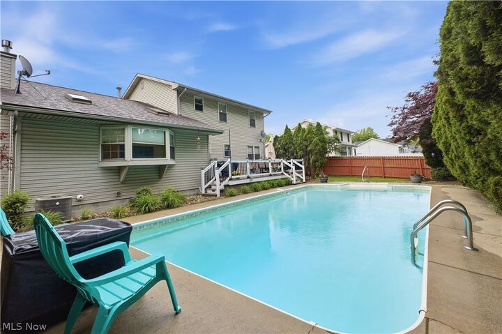 Property Photo: 1208 Cedarwood Drive OH 44440