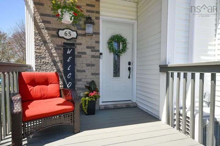 Property Photo: 65 Colonna Place NS B2X 3H5