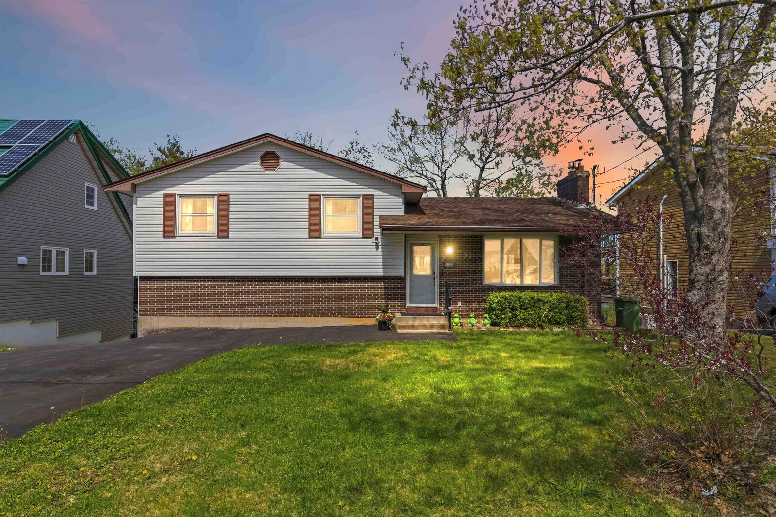 Property Photo:  93 Chandler Drive  NS B4C 3C6 